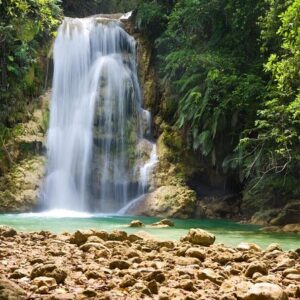 El Limón Waterfall